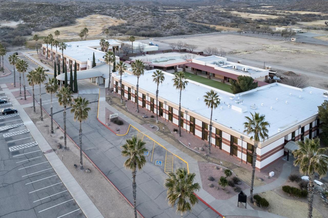 Apache Gold Resort Hotel & Casino Globe Kültér fotó